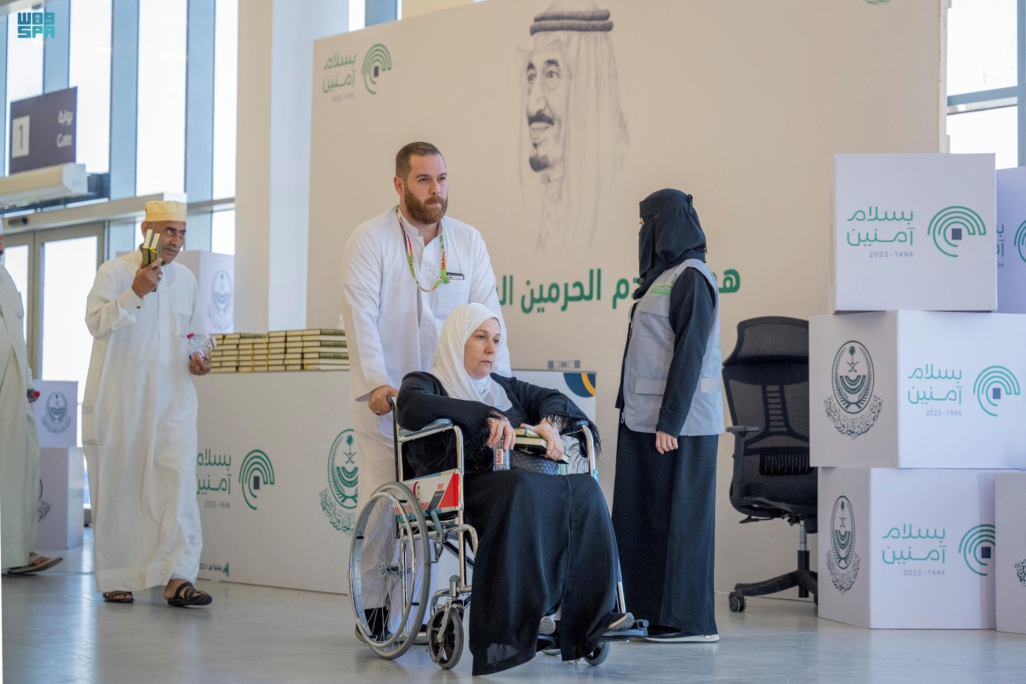 خدمات متكاملة للحجاج المغادرين من منفذ جديدة عرعر