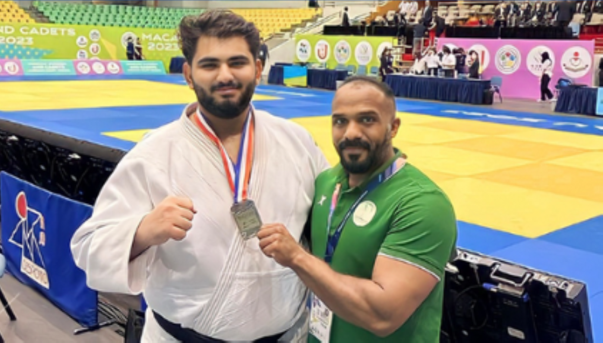 "بوخمسين" يحصد برونزية الجودو في بطولة آسيا