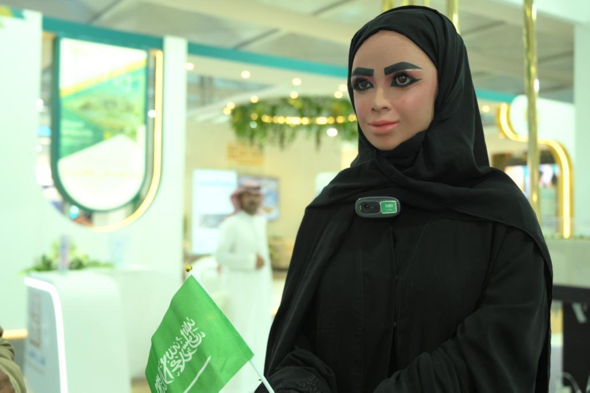 الروبوت "نورة".. لـ"خدمة العملاء"