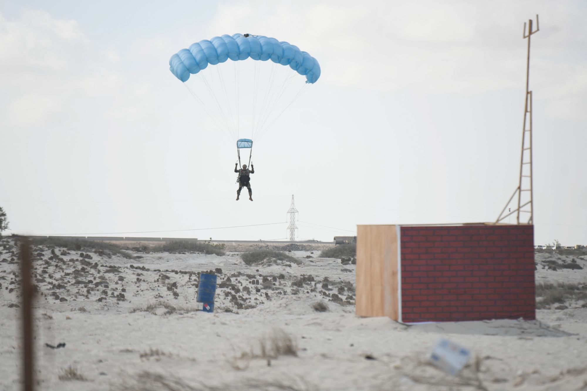 نفذت القوات العديد من المهام التدريبية البرية والجوية والبحرية