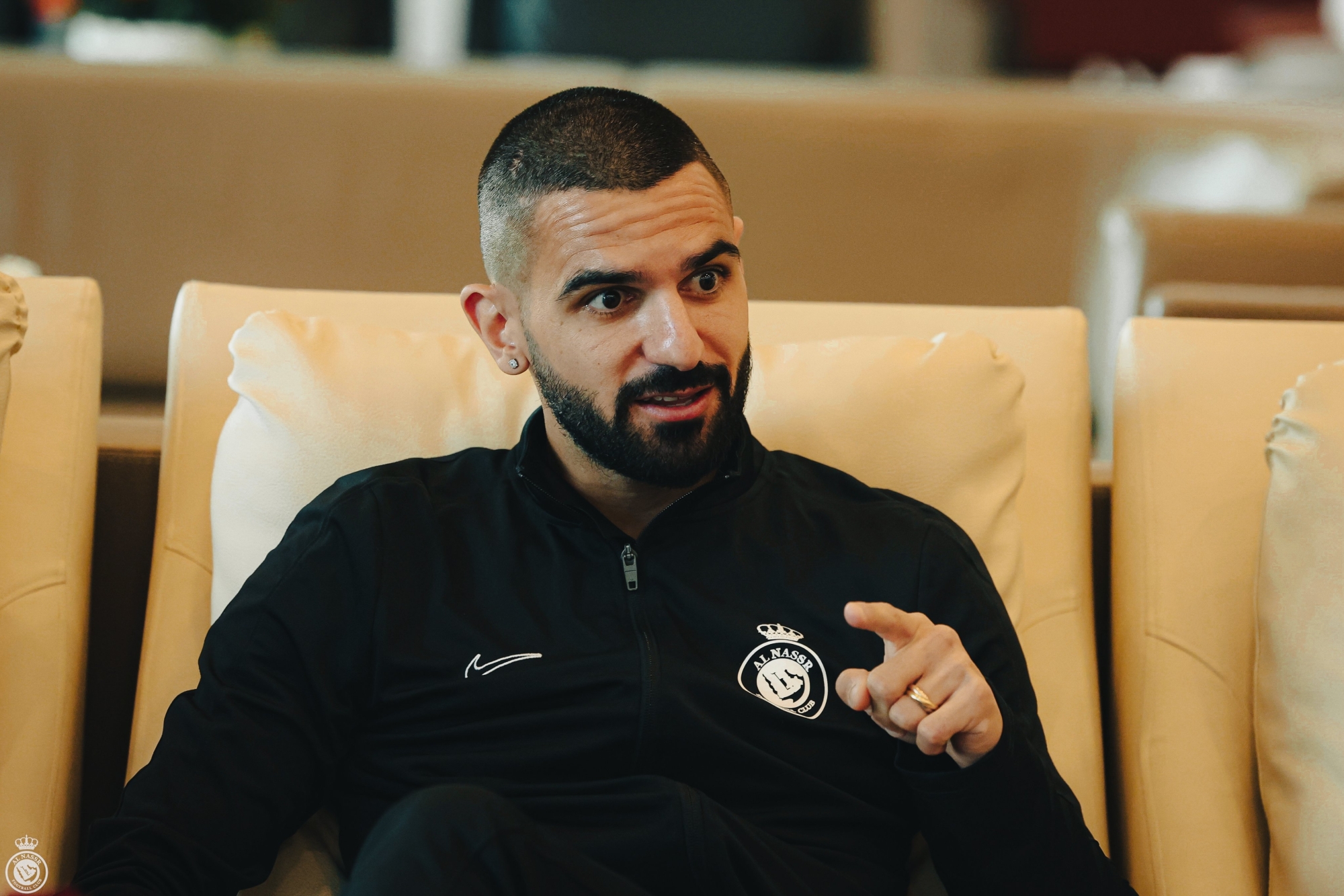 عزيز بيهيتش لاعب النصر 