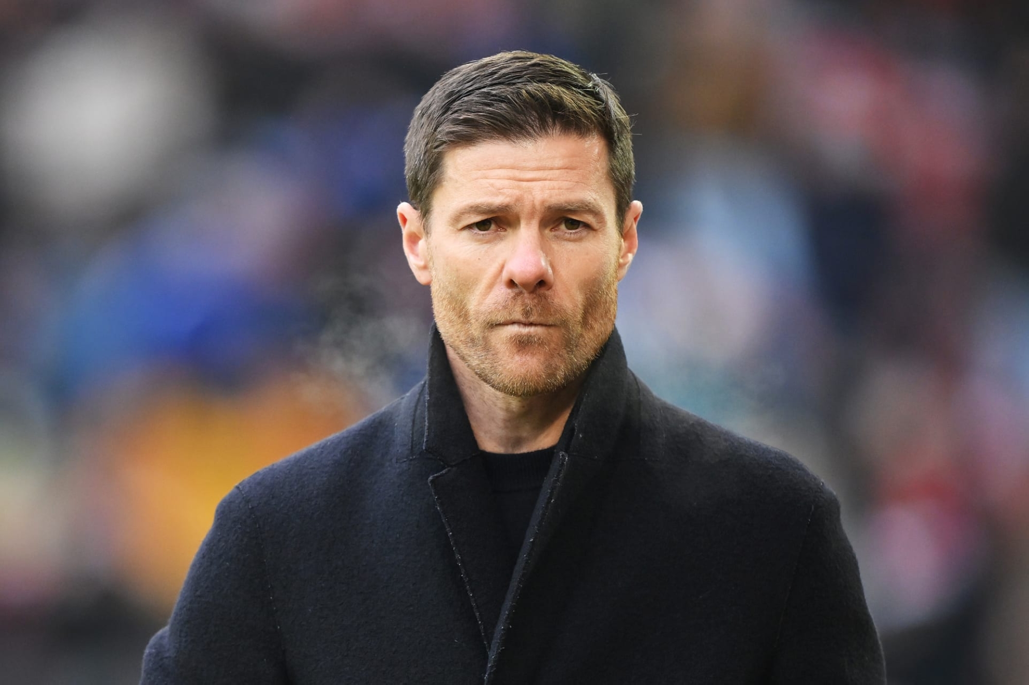 تشابي الونسو مدرب باير ليفركوزن الالماني 