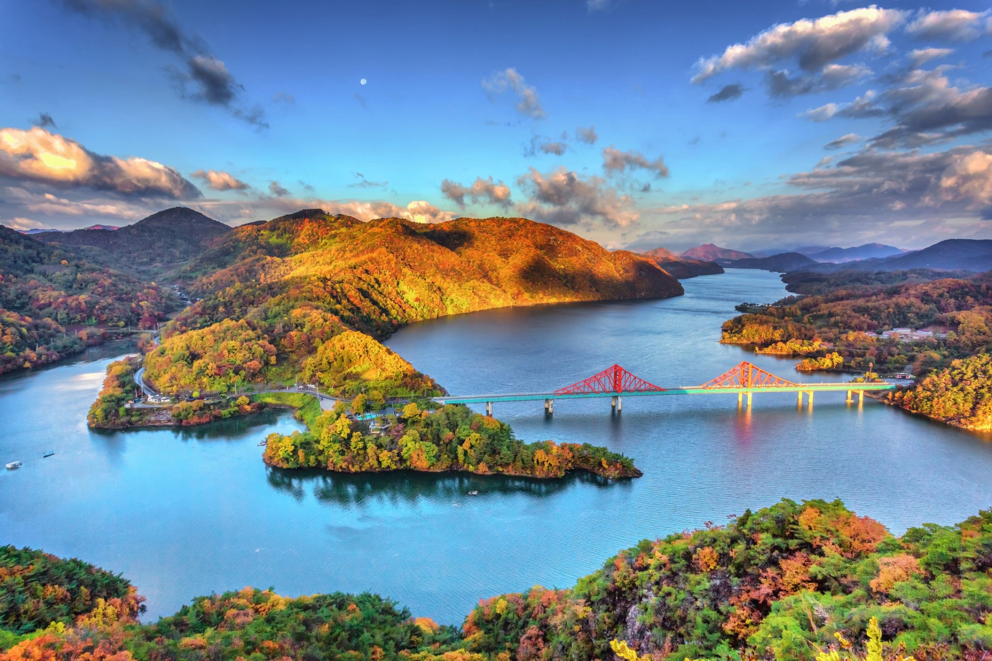 قمة أوكسونبونج في كوريا الجنوبية خلال فصل الخريف