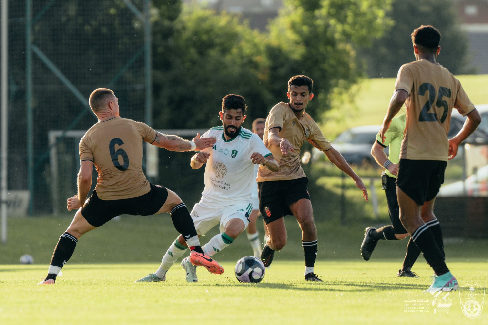 مباراة الأهلي والرياض