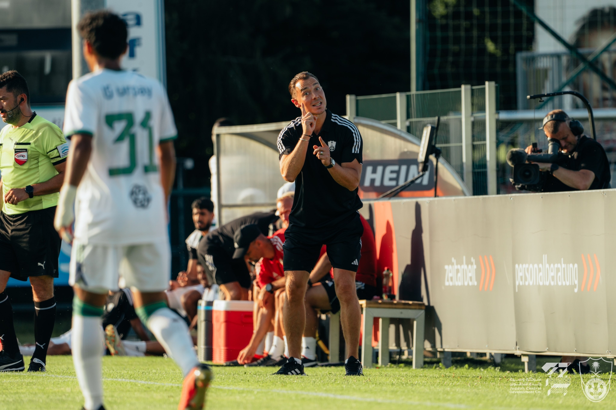 مباراة الأهلي والرياض