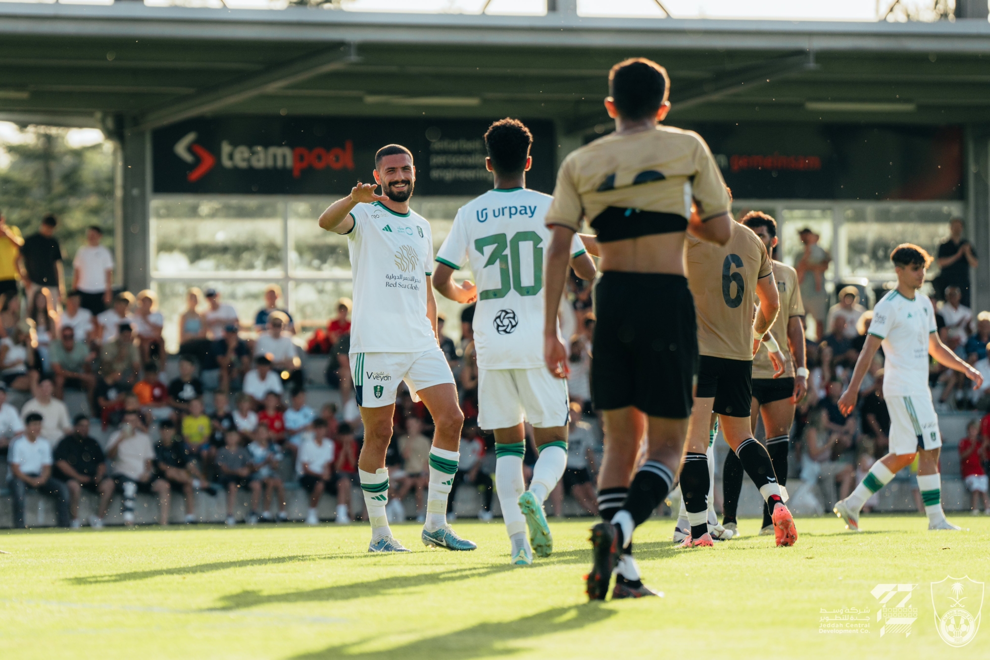 مباراة الأهلي والرياض