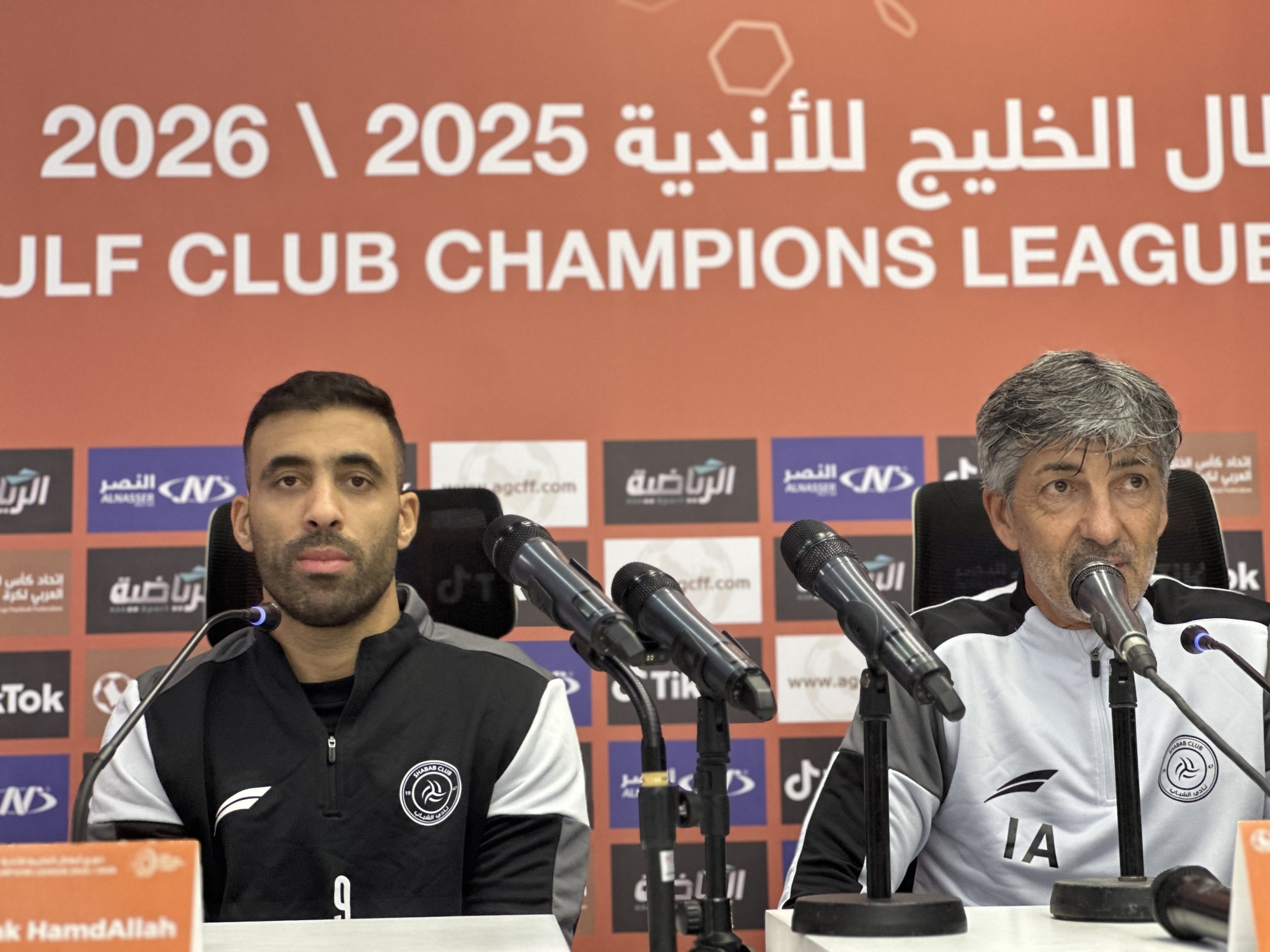  المغربي عبدالرزاق حمد الله في المؤتمر الصحفي 