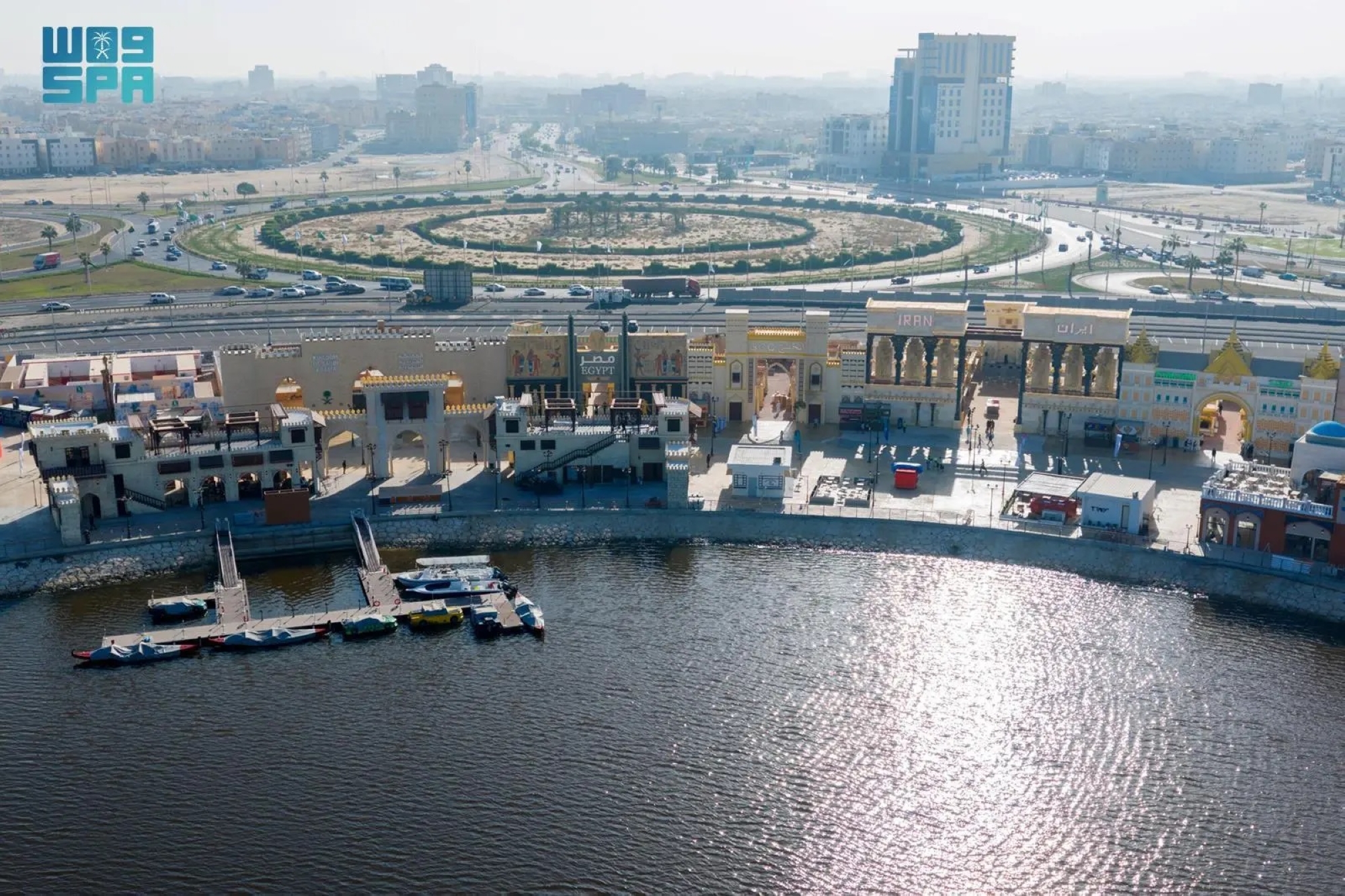  مشروع المدينة العالمية يتميز بطابع ثقافي وترفيهي يجمع بين حضارات دول العالم