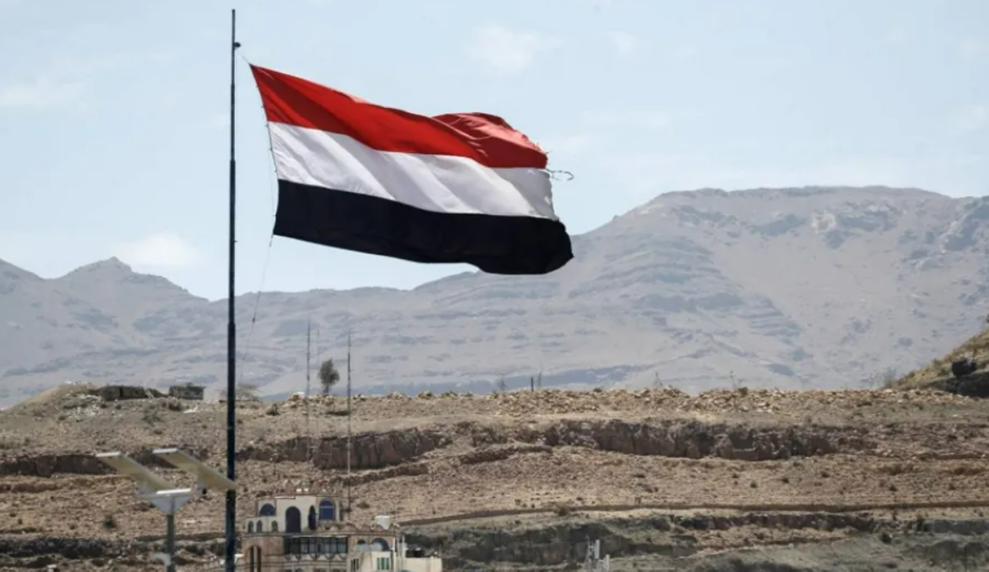 أوضحت أن إعلان حالة الطوارئ جاء استنادًا إلى الدستور ومرجعيات المرحلة الانتقالية