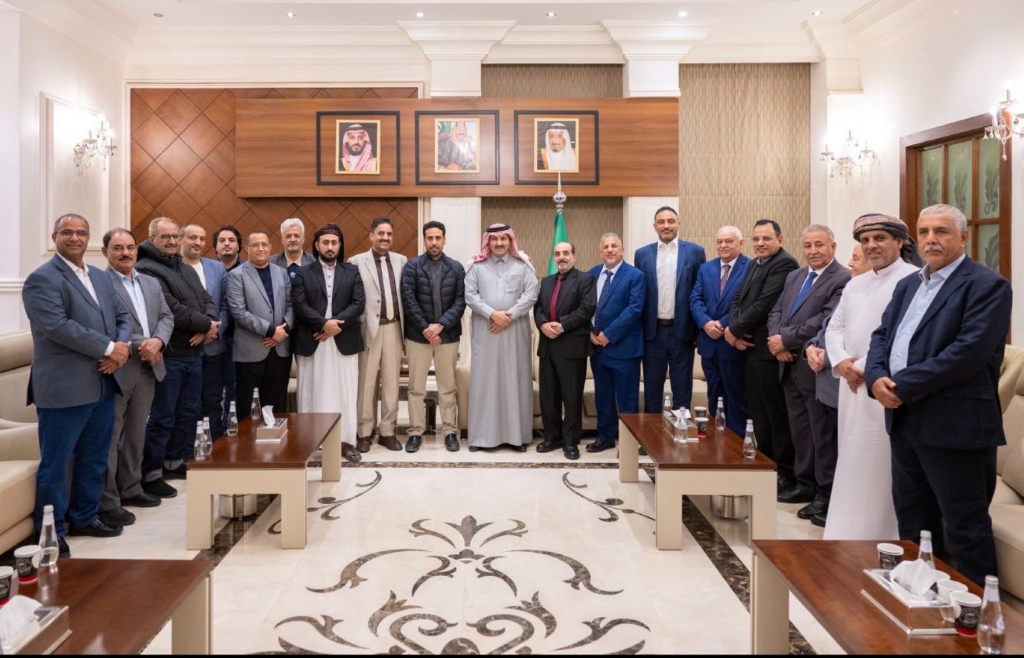 ناقش اللقاء الترتيبات لمؤتمر القضية الجنوبية المزمع عقده في الرياض قريبًا