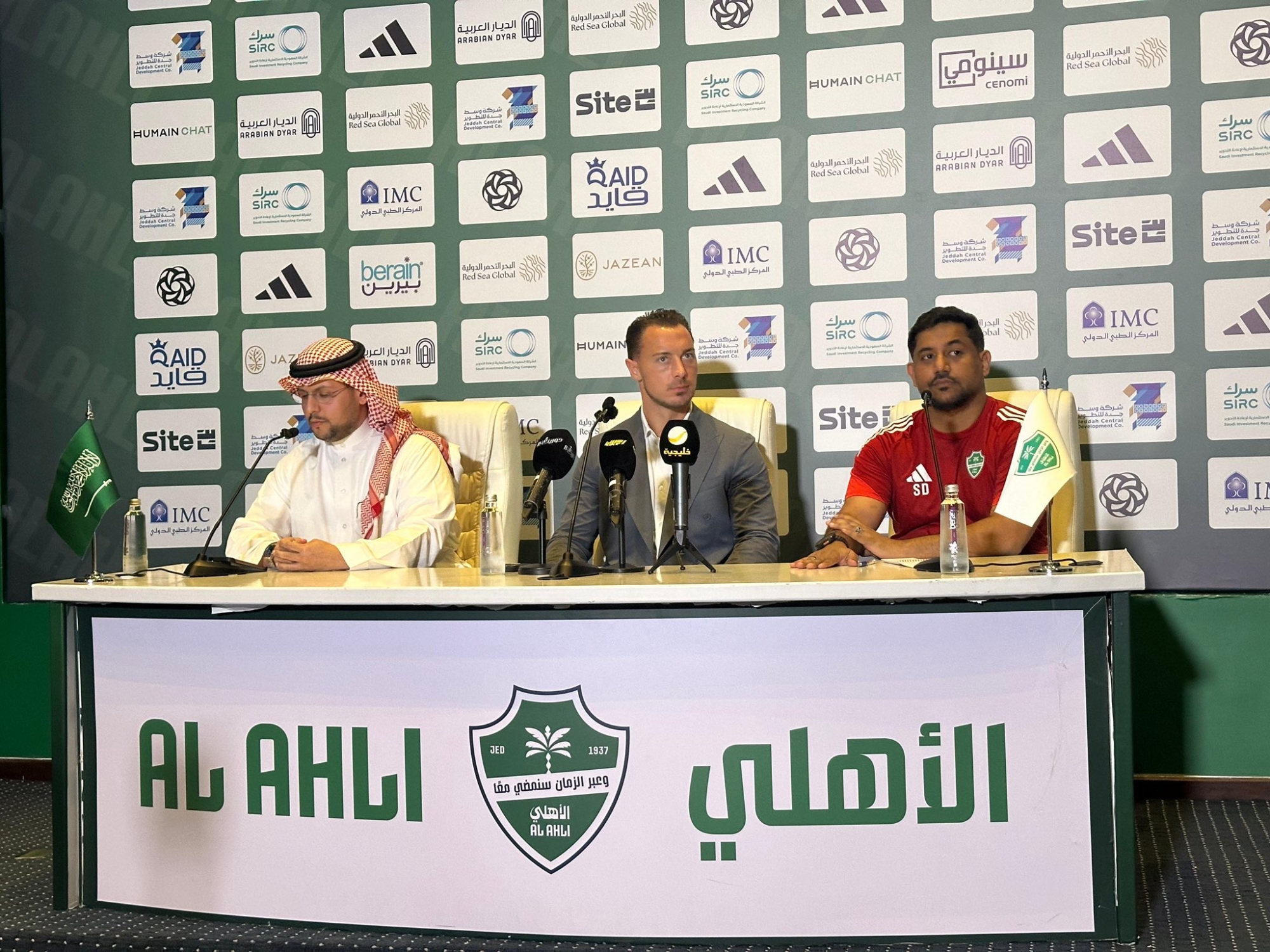 ماتياس يايسله مدرب الأهلي