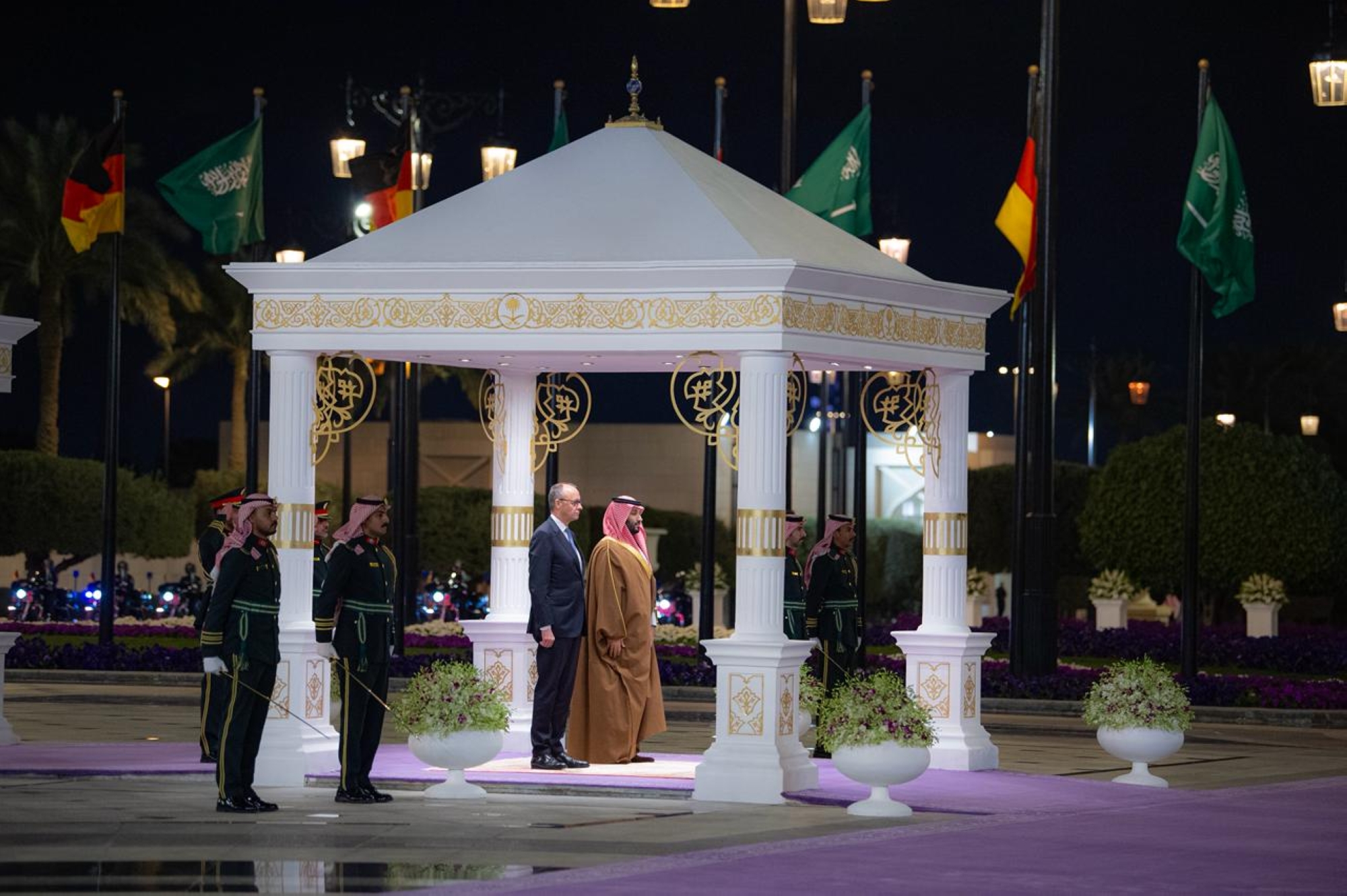 ولي العهد والمستشار الألماني يعقدان جلسة مباحثات رسمية