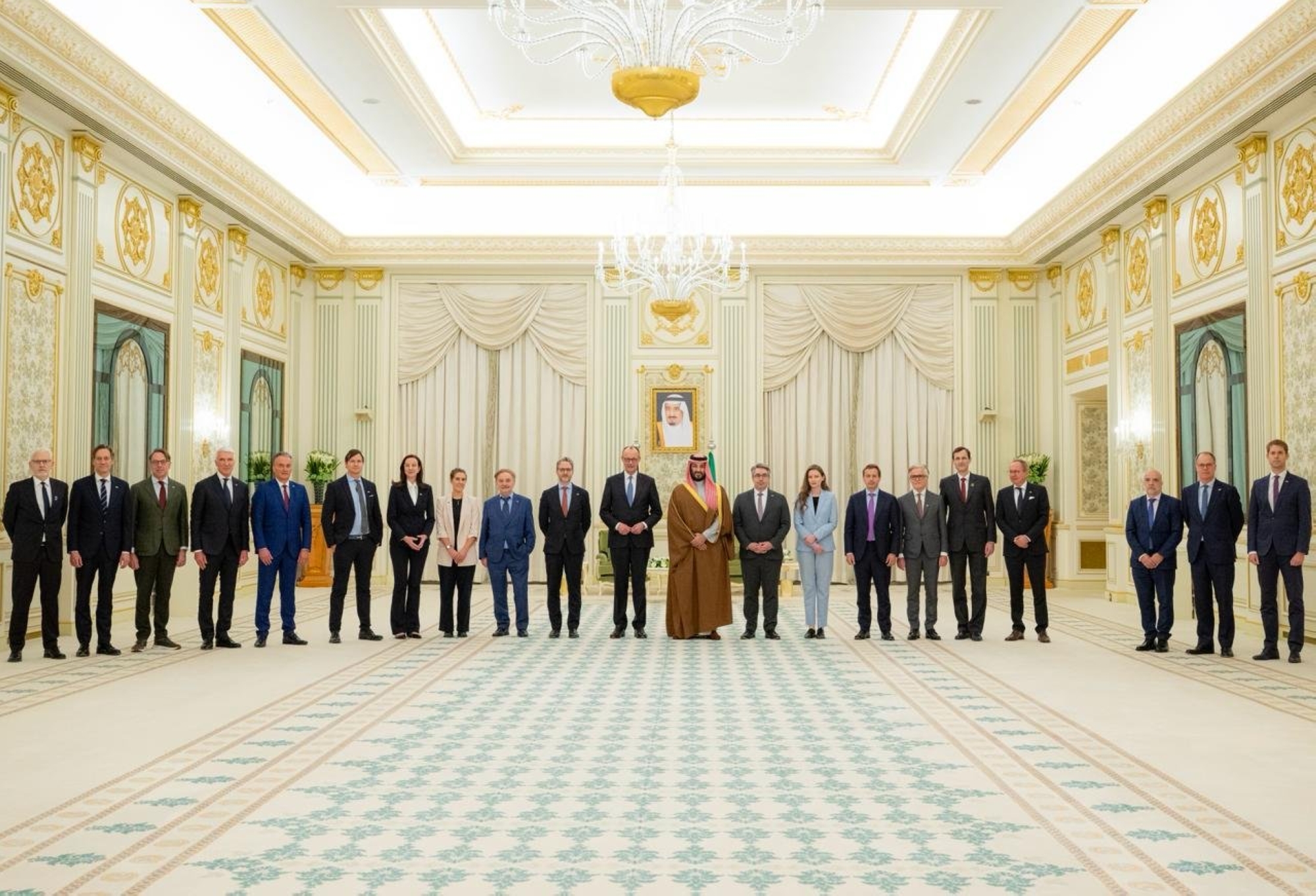 ولي العهد والمستشار الألماني يعقدان جلسة مباحثات رسمية