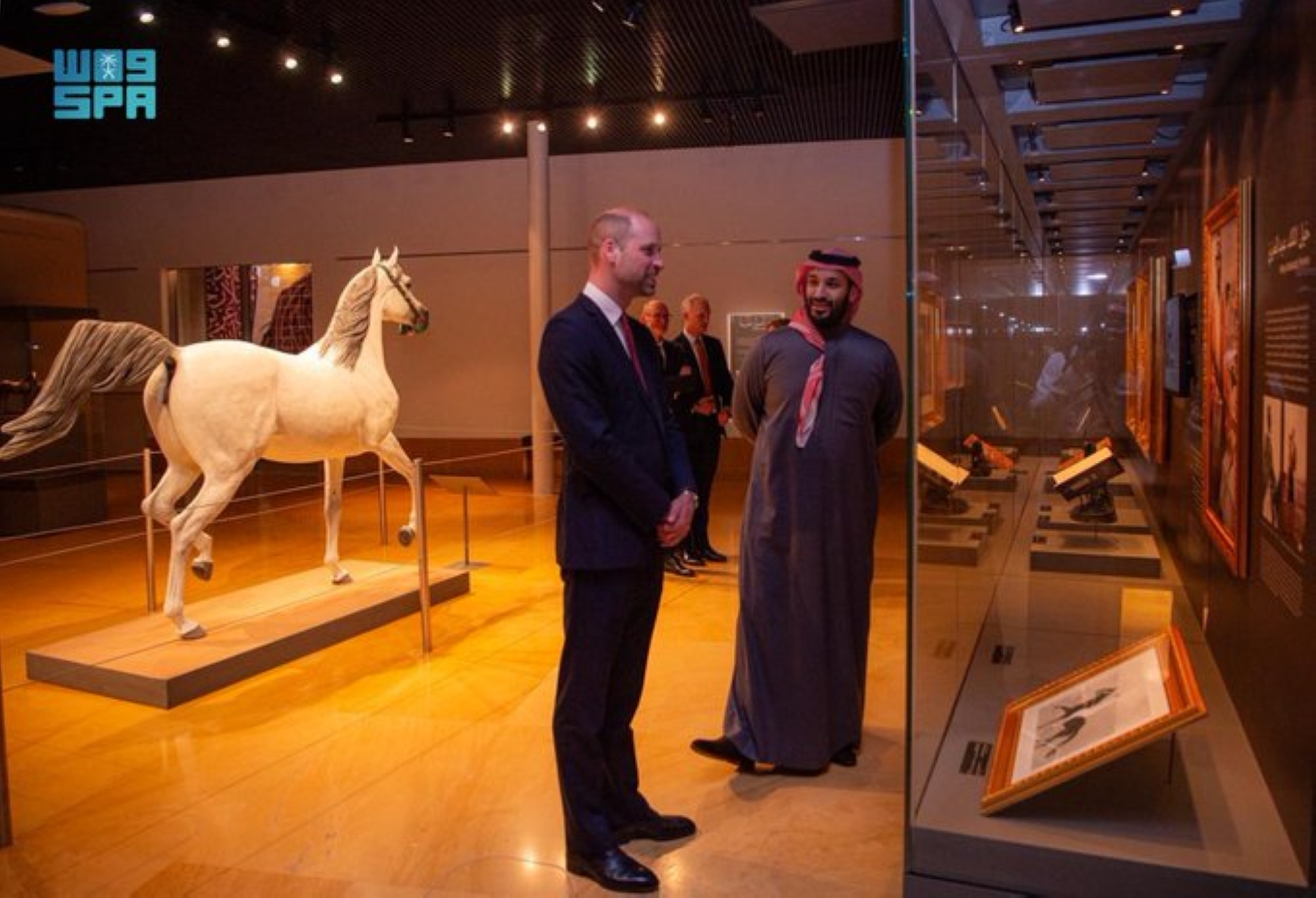 ولي العهد يصطحب الأمير ويليام في جولة بالدرعية