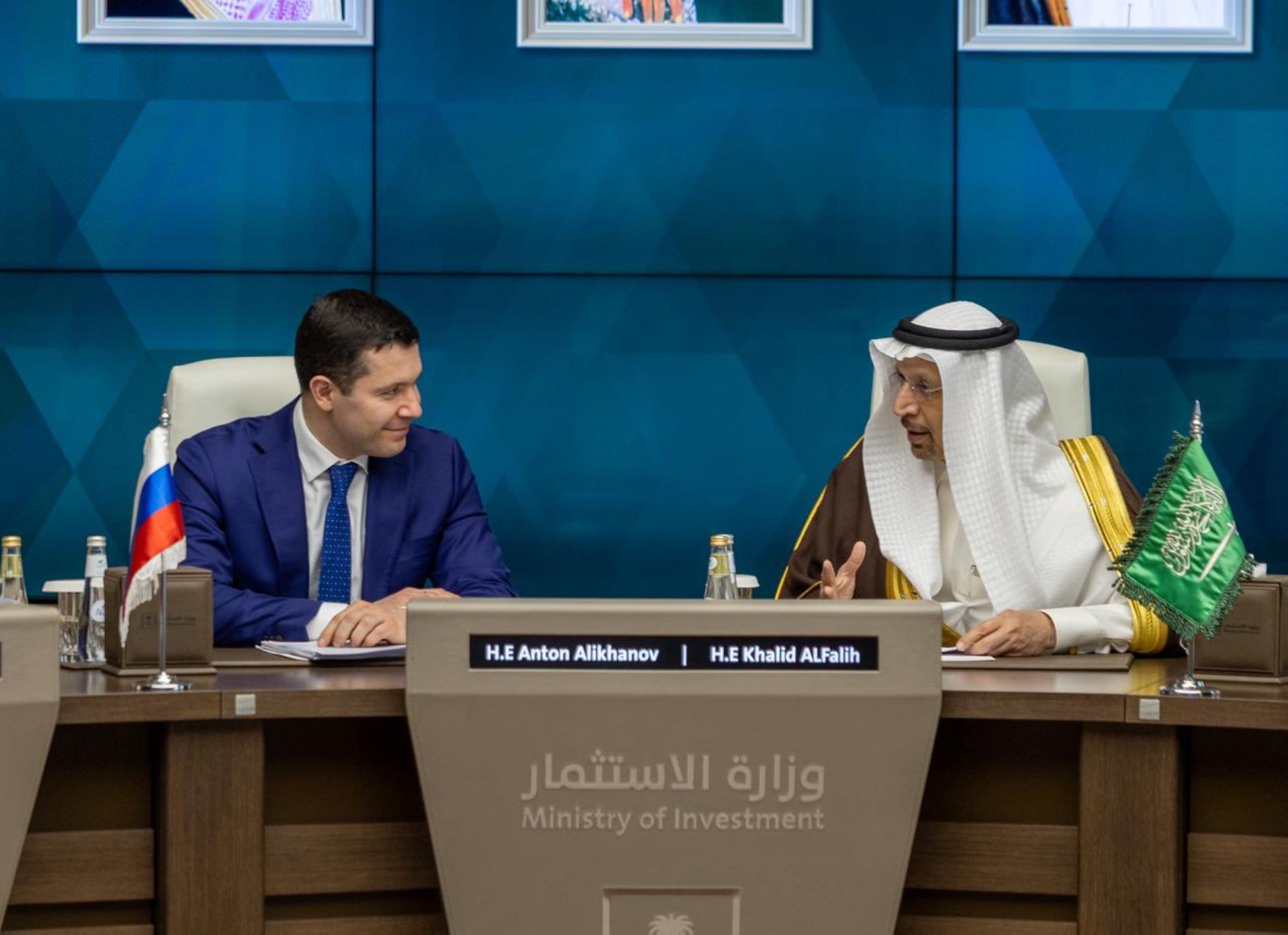 اللقاء أكد أهمية استمرار التنسيق المشترك لتحقيق مستهدفات النمو في القطاعات الحيوية الواعدة