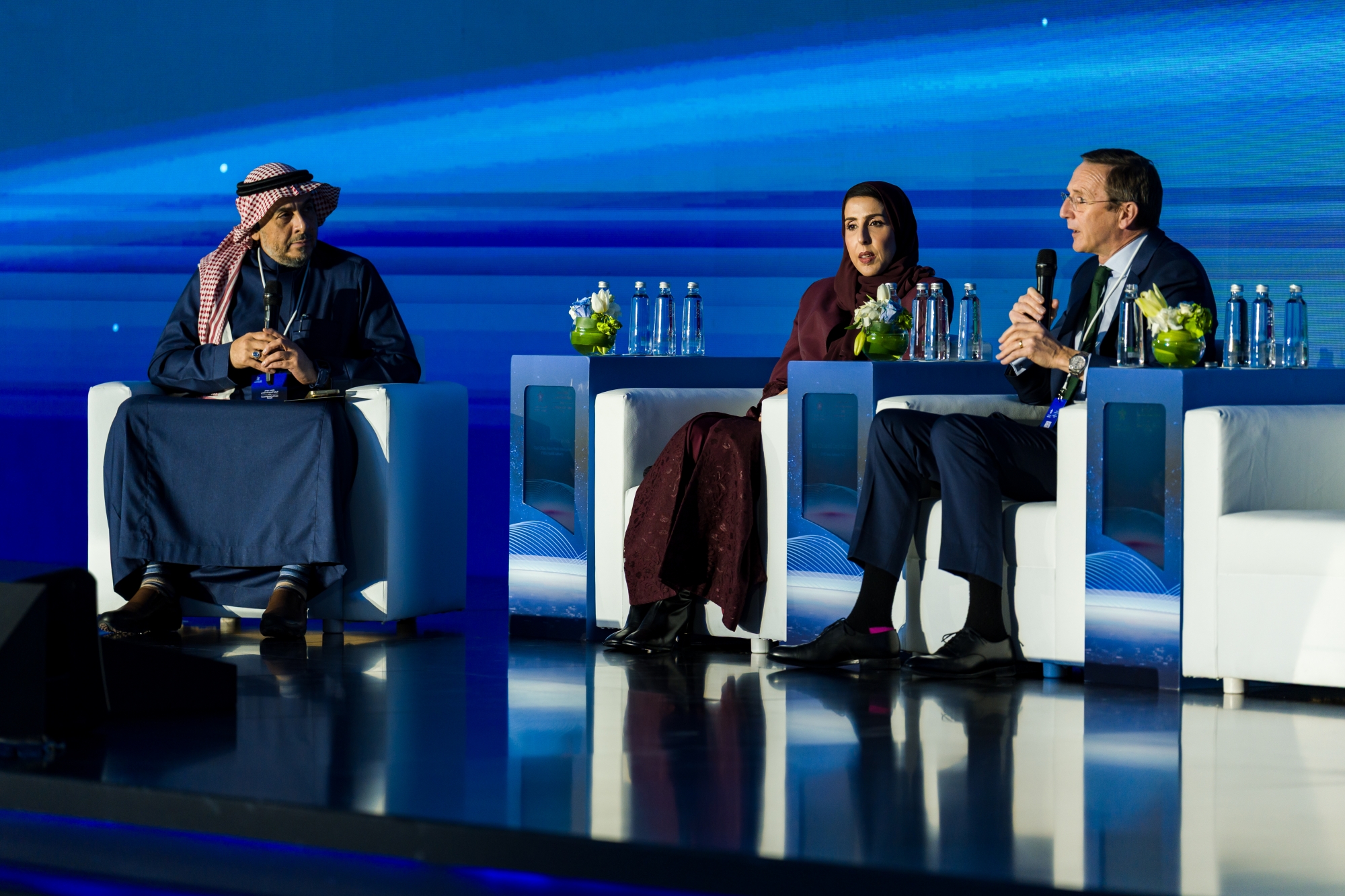 استعرض الملتقى التجارب الصحية المميزة في القطاعين الحكومي والخاص