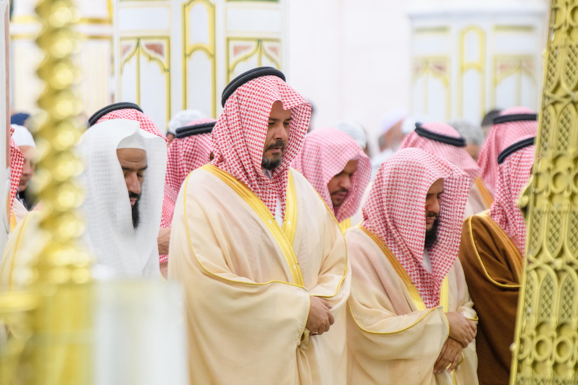 أدى جموع المصلين صلاة الاستسقاء بالمسجد الحرام والمسجد النبوي