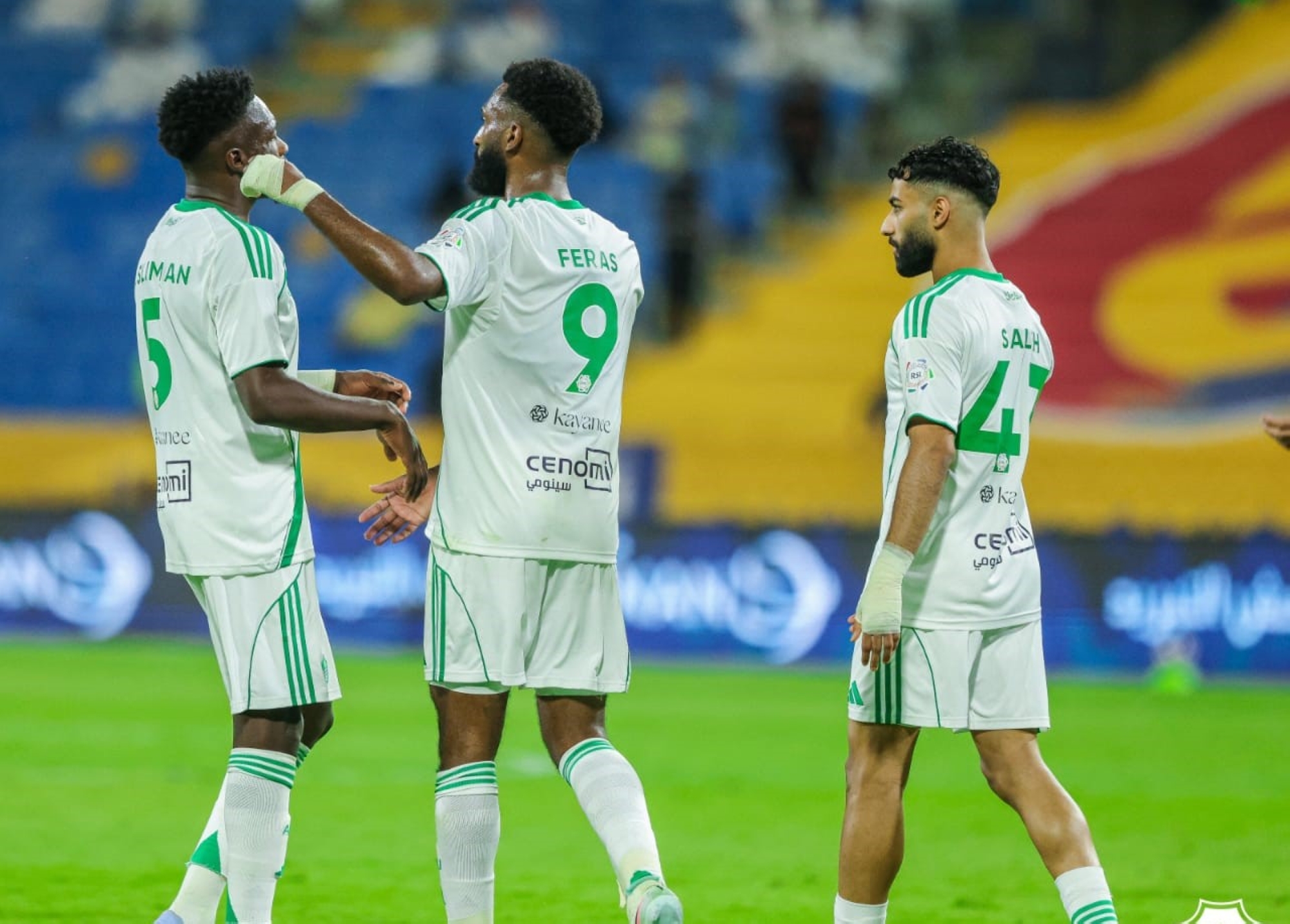 غيابات الأهلي أمام الشباب