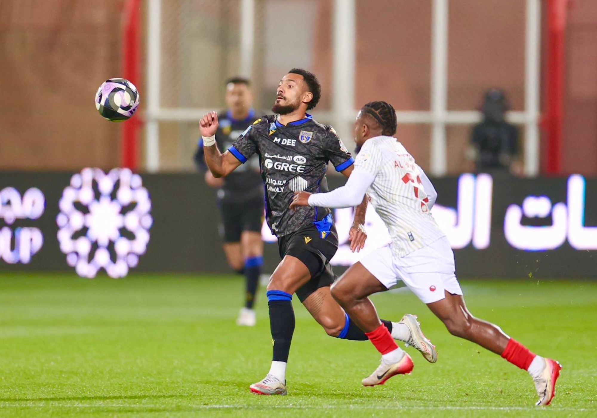 لقاء ضمك أمام التعاون 