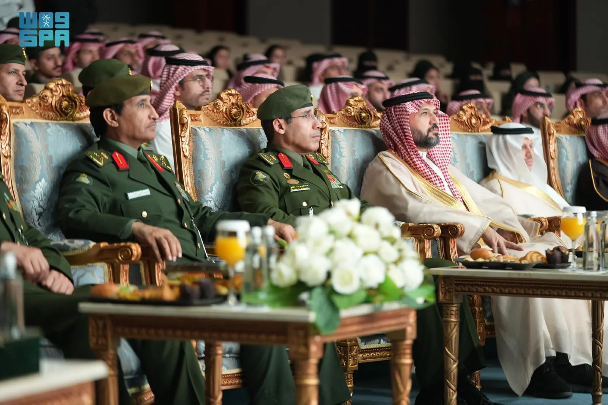 ﻫﺬه اﻟﺨﺪﻣﺎت ﺗﺄﺗﻲ ﺿﻤﻦ اﻟﺨﻄﻮات اﻟﺘﻄﻮﻳﺮﻳﺔ ﻟﻠﺘﻌﺎﻣﻼت اﻹﻟﻜﺘﺮوﻧﻴﺔ