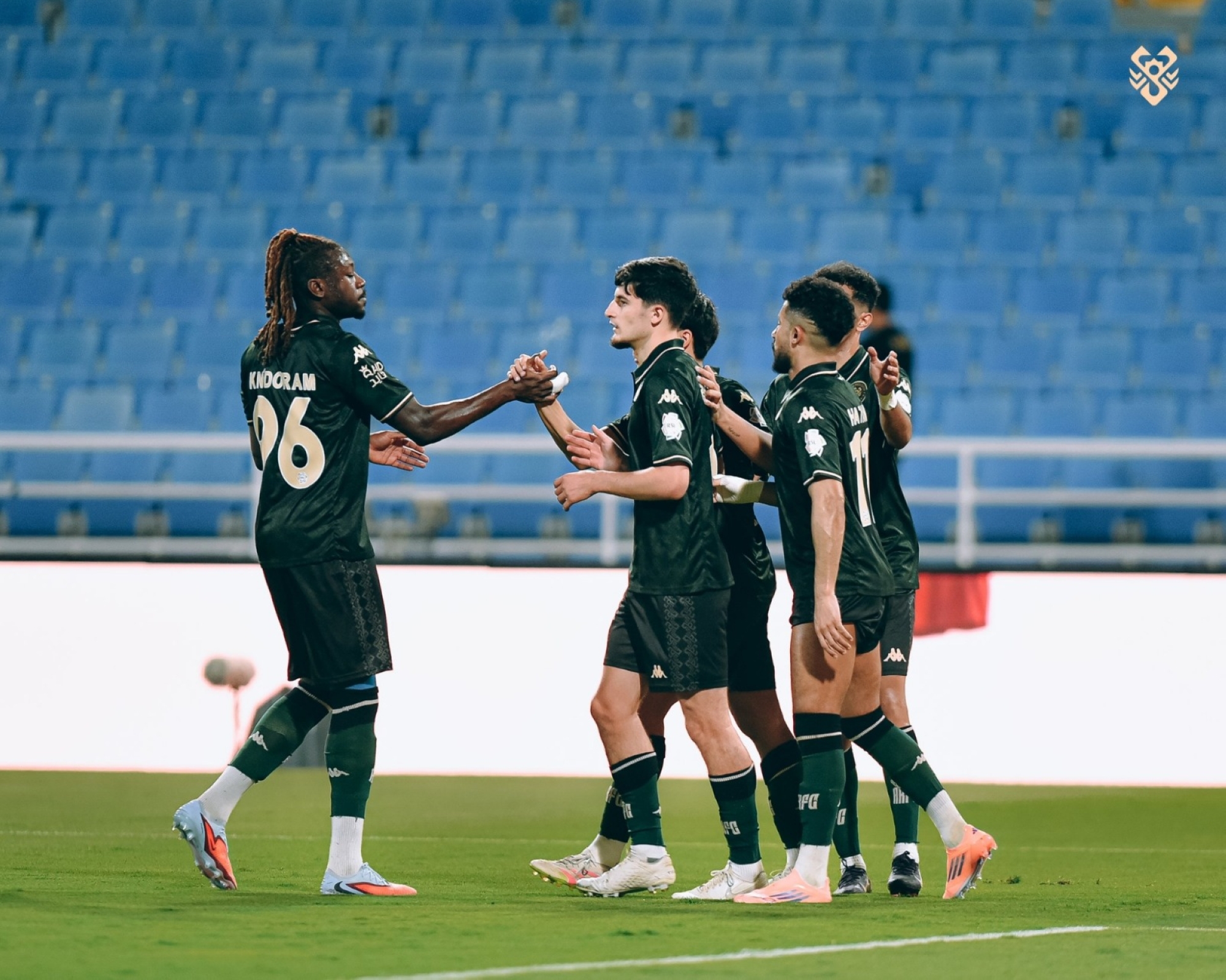 فريق الخلود