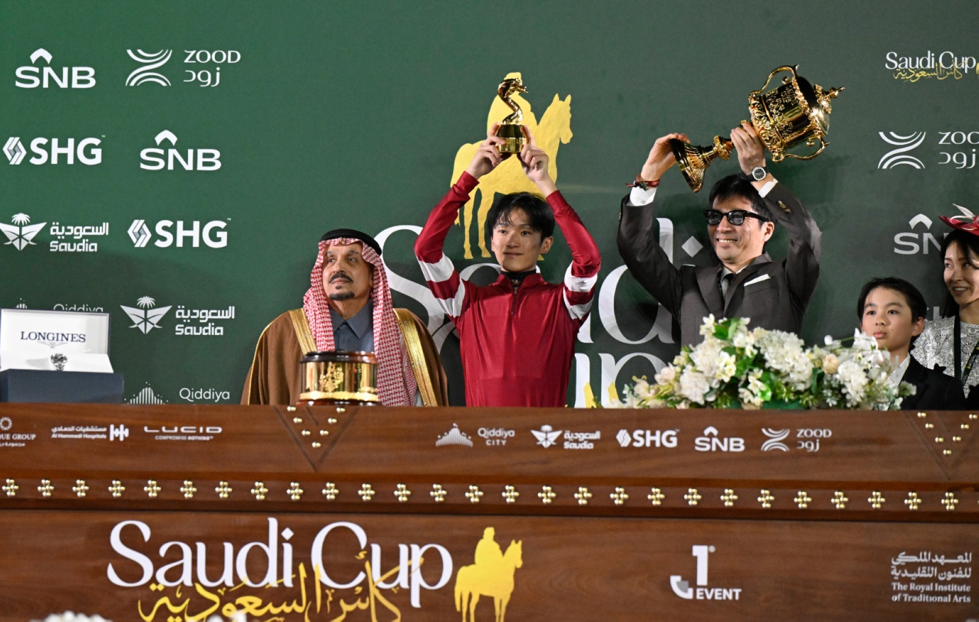 لقطة من  تتويج الفائزين بلقب كأس السعودية 2026