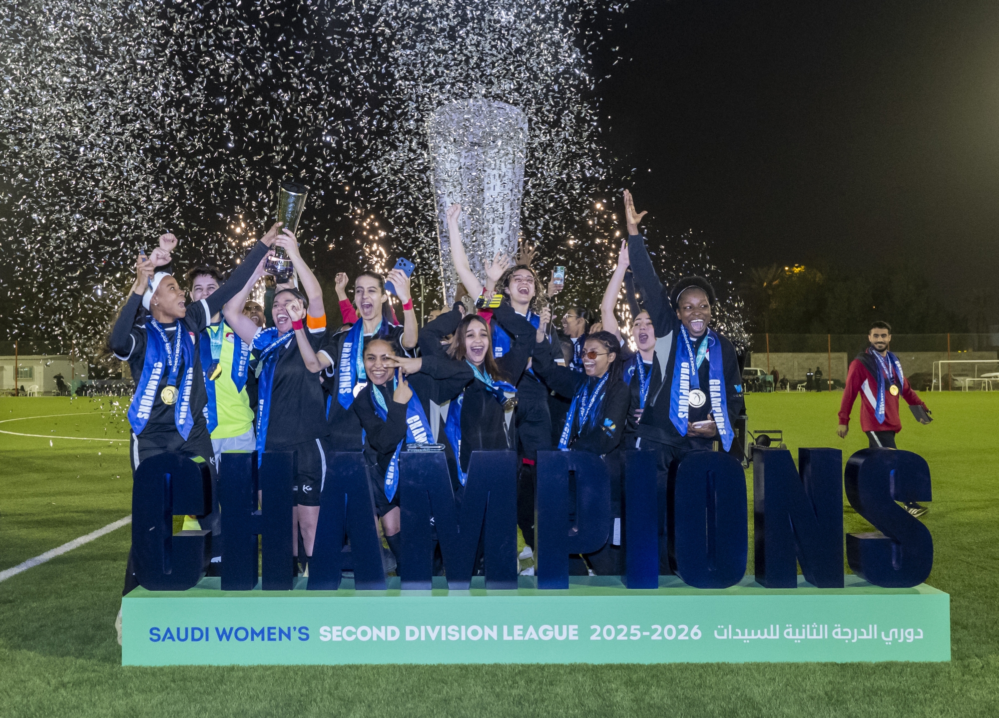 نادي الشمس يُتوج بلقب دوري الدرجة الثانية للسيدات في نسخته الثانية