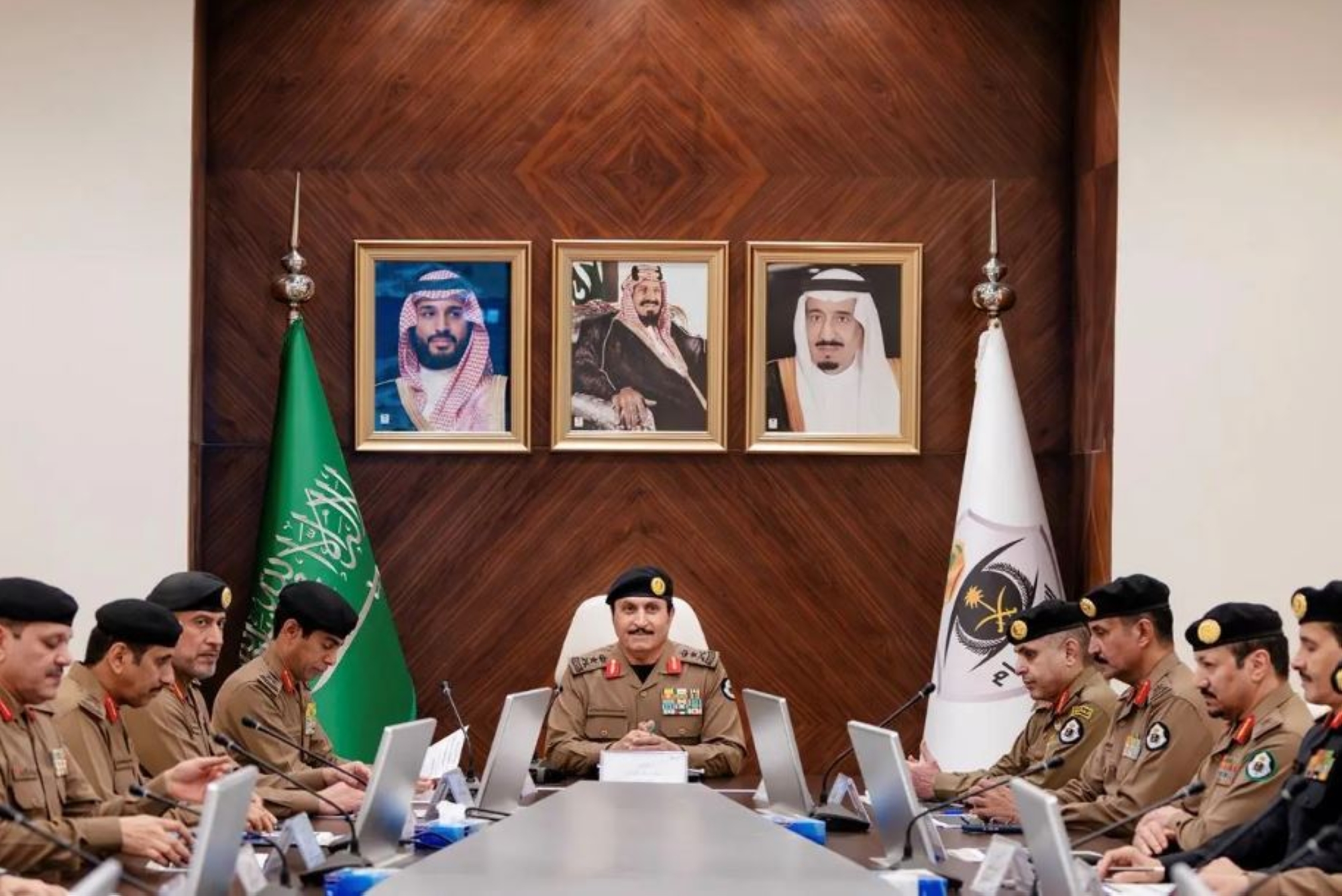 نقل مدير الأمن العام للمجتمعين تحيات الأمير عبدالعزيز بن سعود