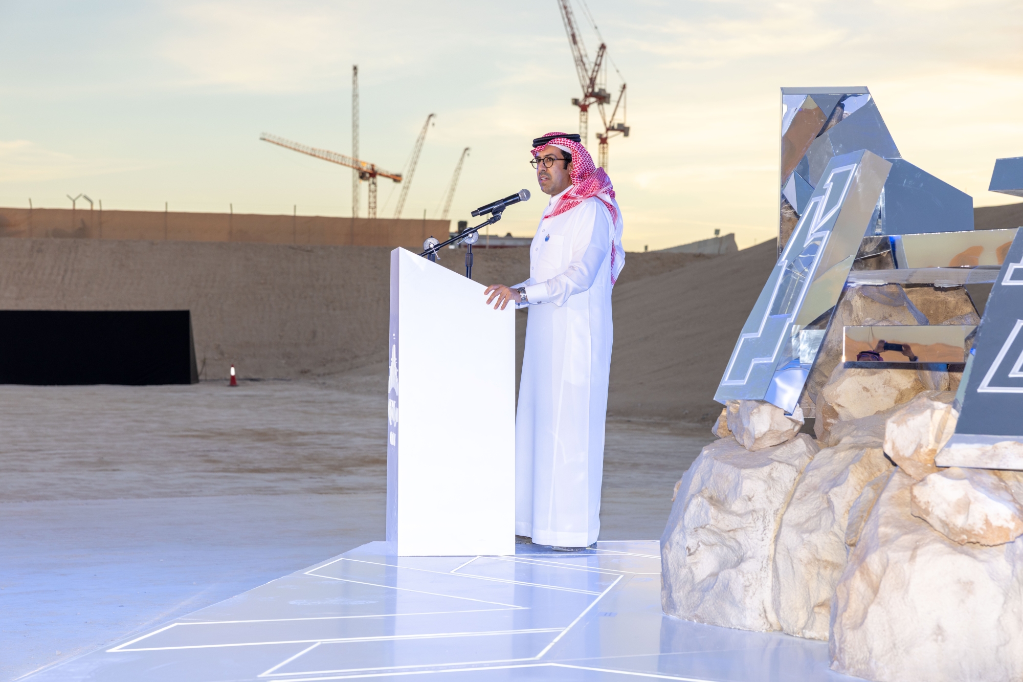 بدء الأعمال الإنشائية في مركز الفنون الأدائية بالقدية