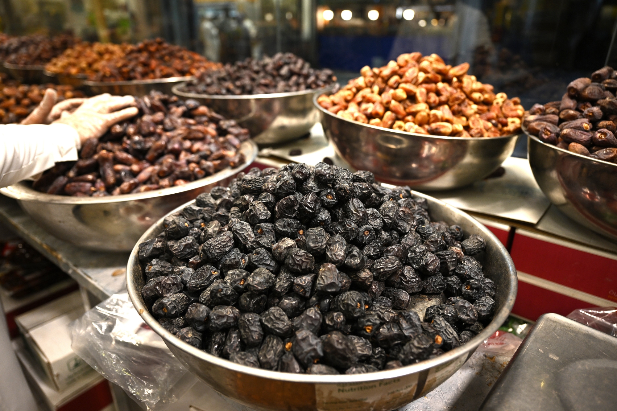  تطوير الصناعات التحويلية من التمور ساهم في تعزيز القيمة المرتبطة بالنخيل