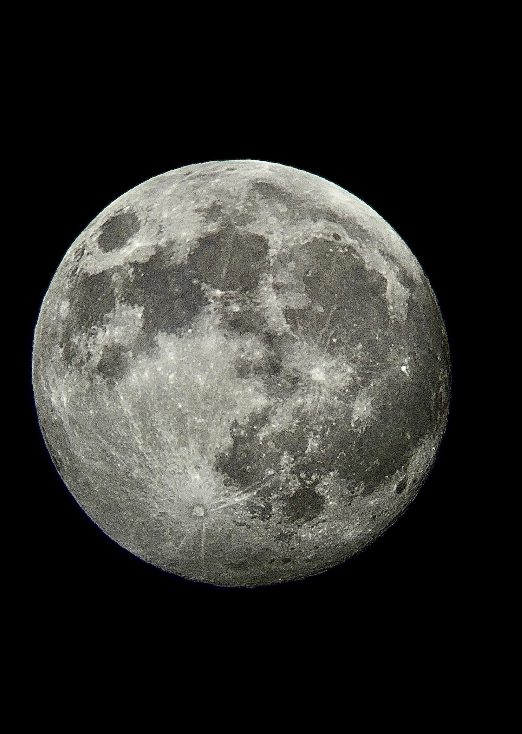  أكبر مواقع السماء المظلمة المعتمدة في المنطقة.