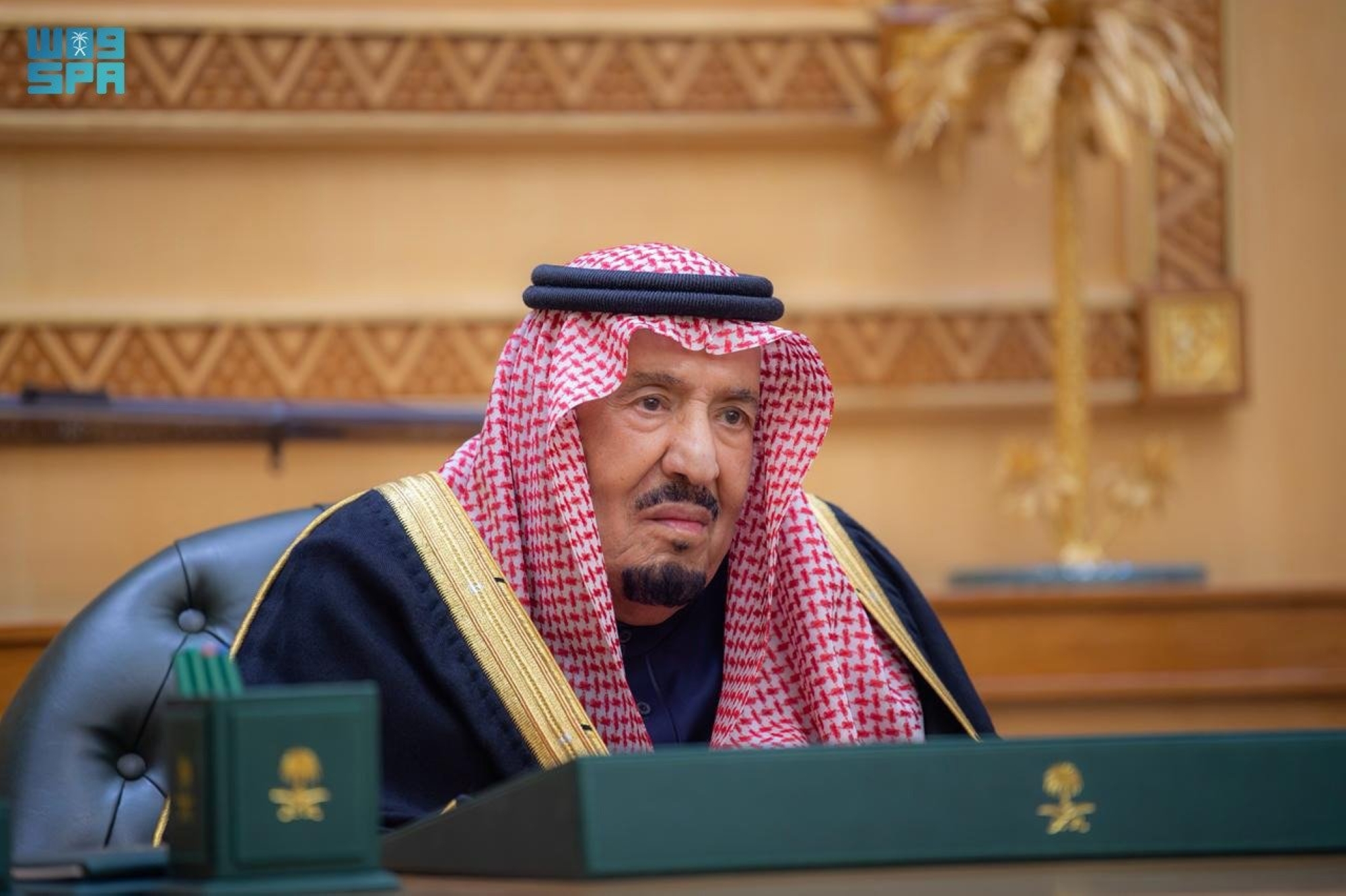 الأمراء والمسؤولون الجدد يؤدون القسم أمام الملك