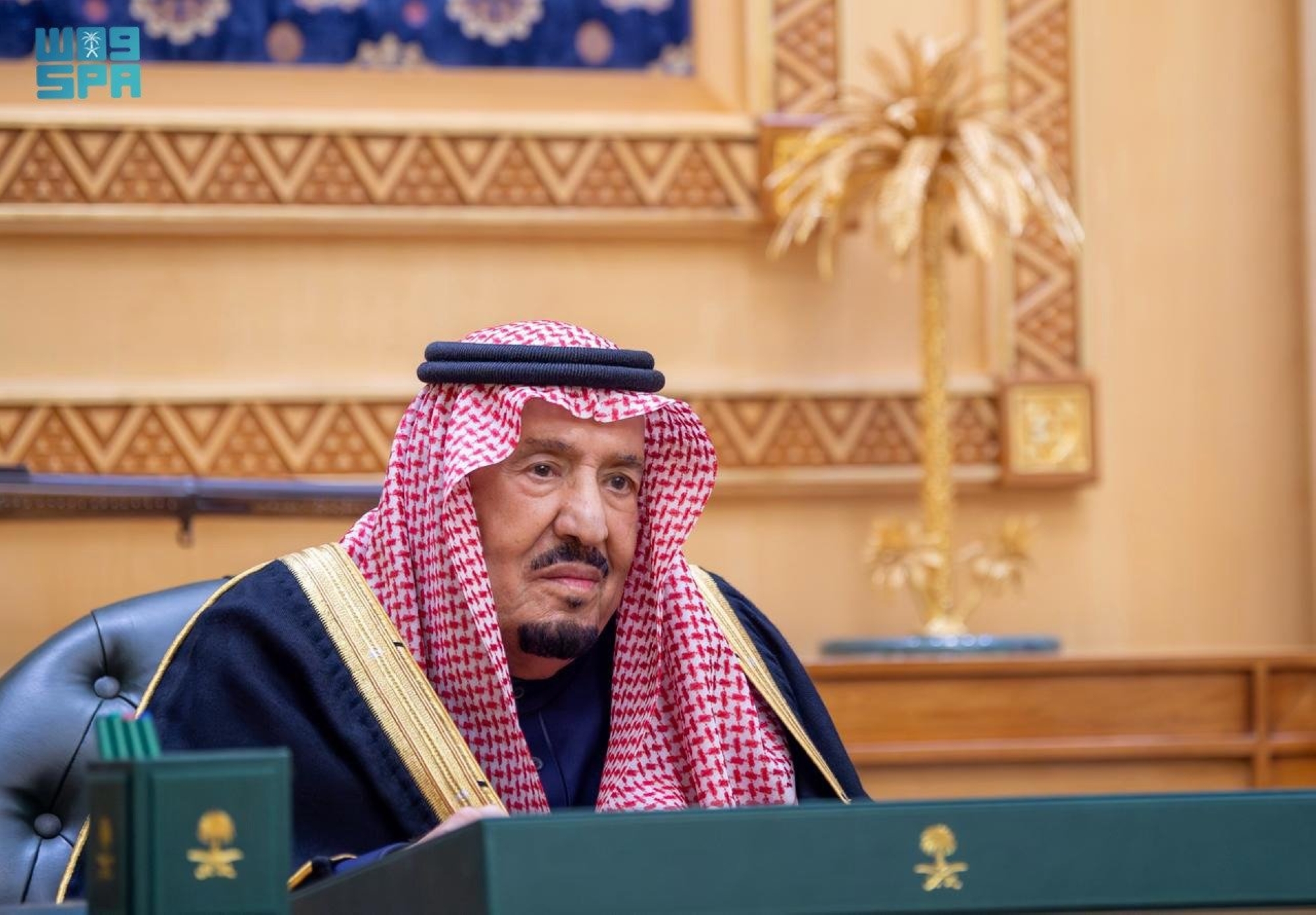 الأمراء والمسؤولون الجدد يؤدون القسم أمام الملك