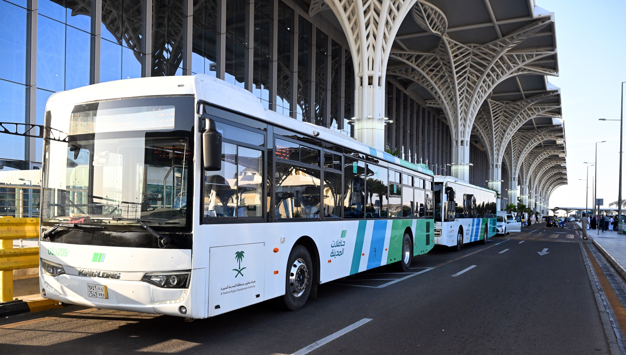 8 مسارات ترددية لنقل المصلين إلى المسجد النبوي و"قباء"