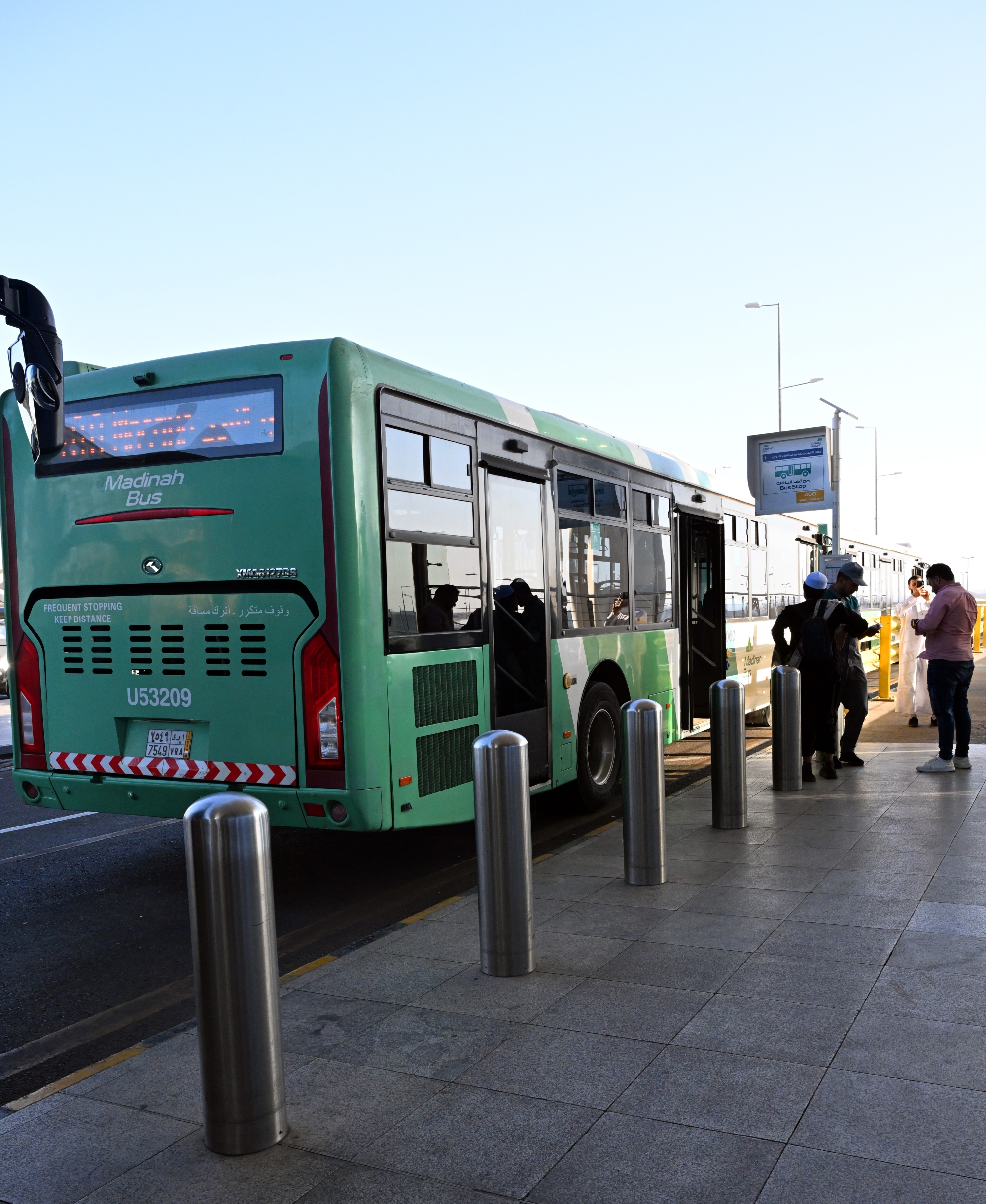 8 مسارات ترددية لنقل المصلين إلى المسجد النبوي و"قباء"