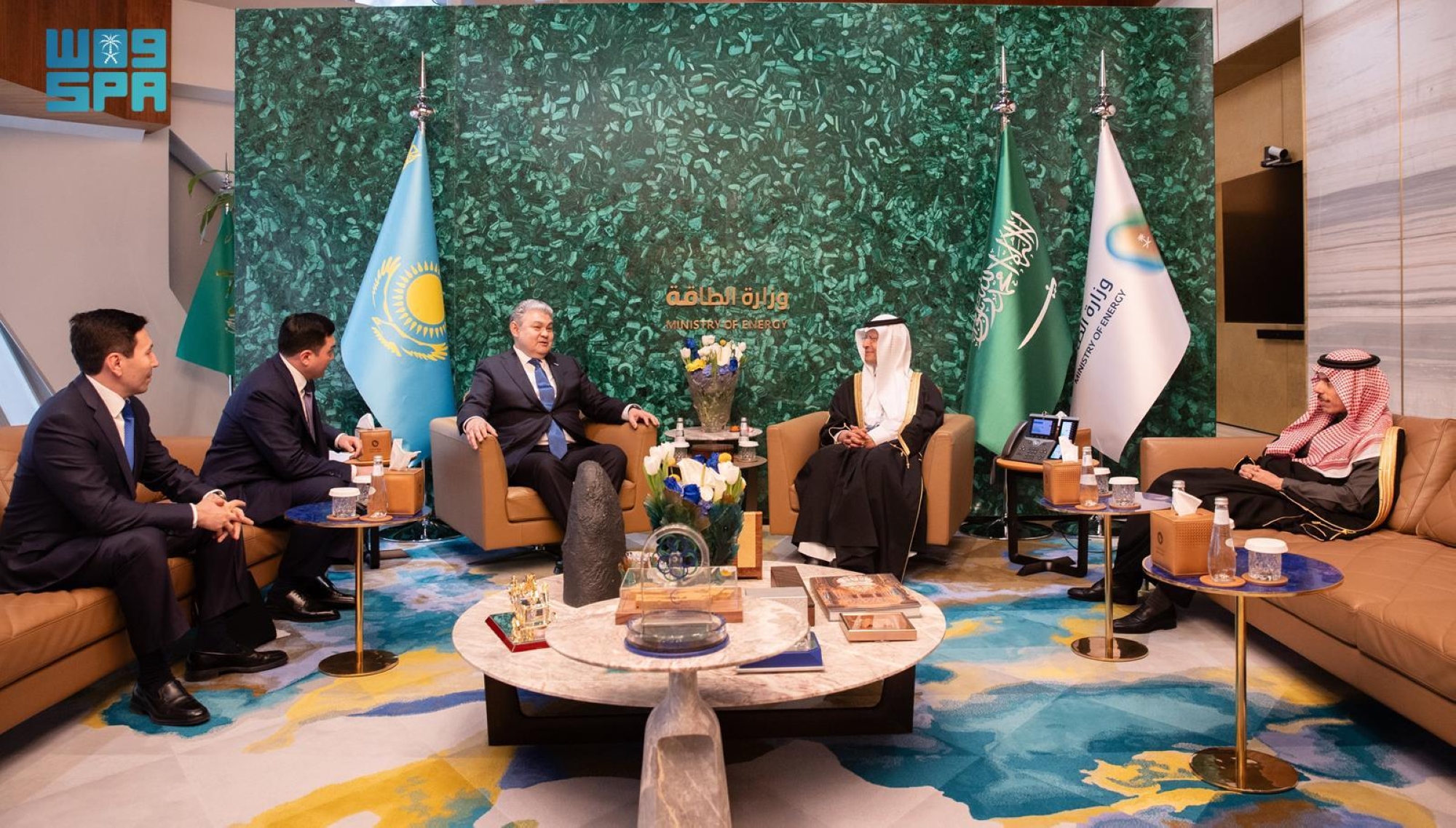 مع وزير خارجية كازاخستان إرميك كوشيربايف