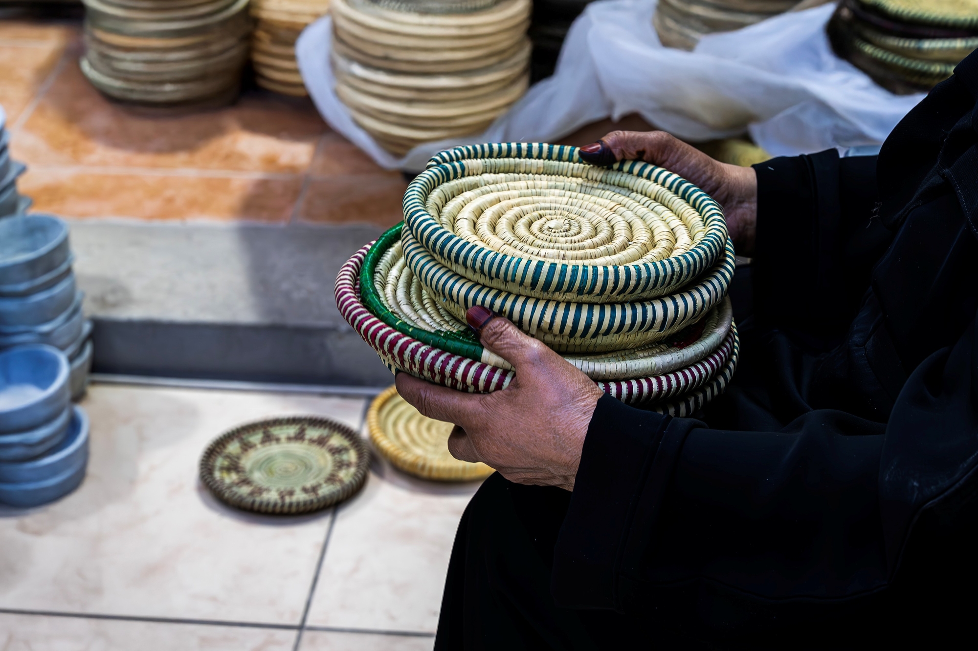 زيادة في إقبال الأهالي والزوَّار على شراء المنتجات التراثية والأثرية