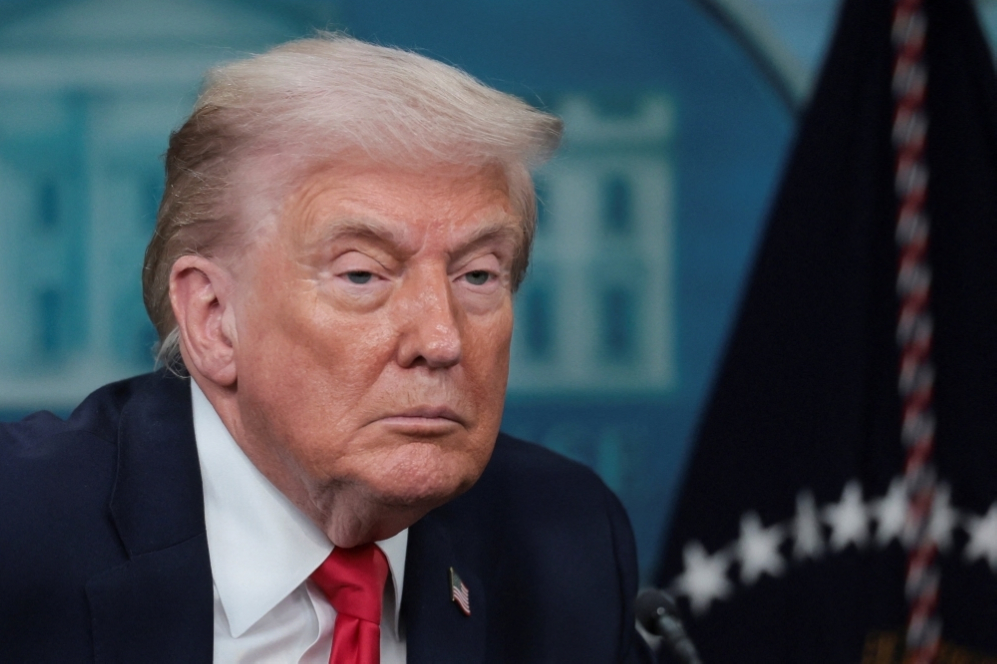 واشنطن نشرت حاملة طائرات على بعد مئات الكيلومترات من سواحل إيران