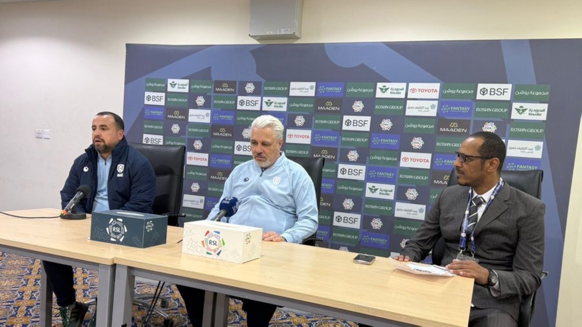 سوموديكا مدرب الأخدود