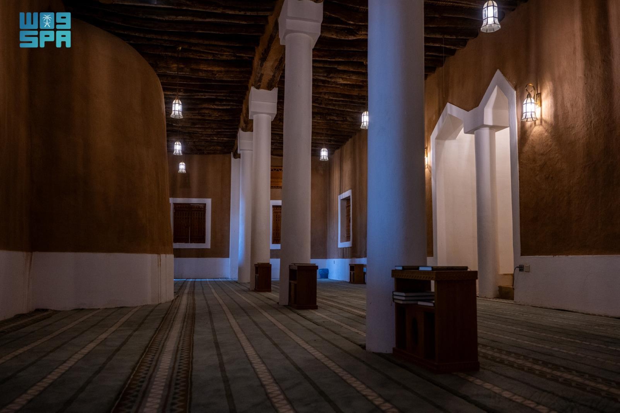 يُمثل تطوير مسجد عقلة الصقور، خطوة مهمة ضمن إطار الجهود الوطنية للحفاظ على المساجد التاريخية